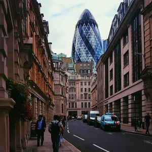 Meet your Posher, Amina